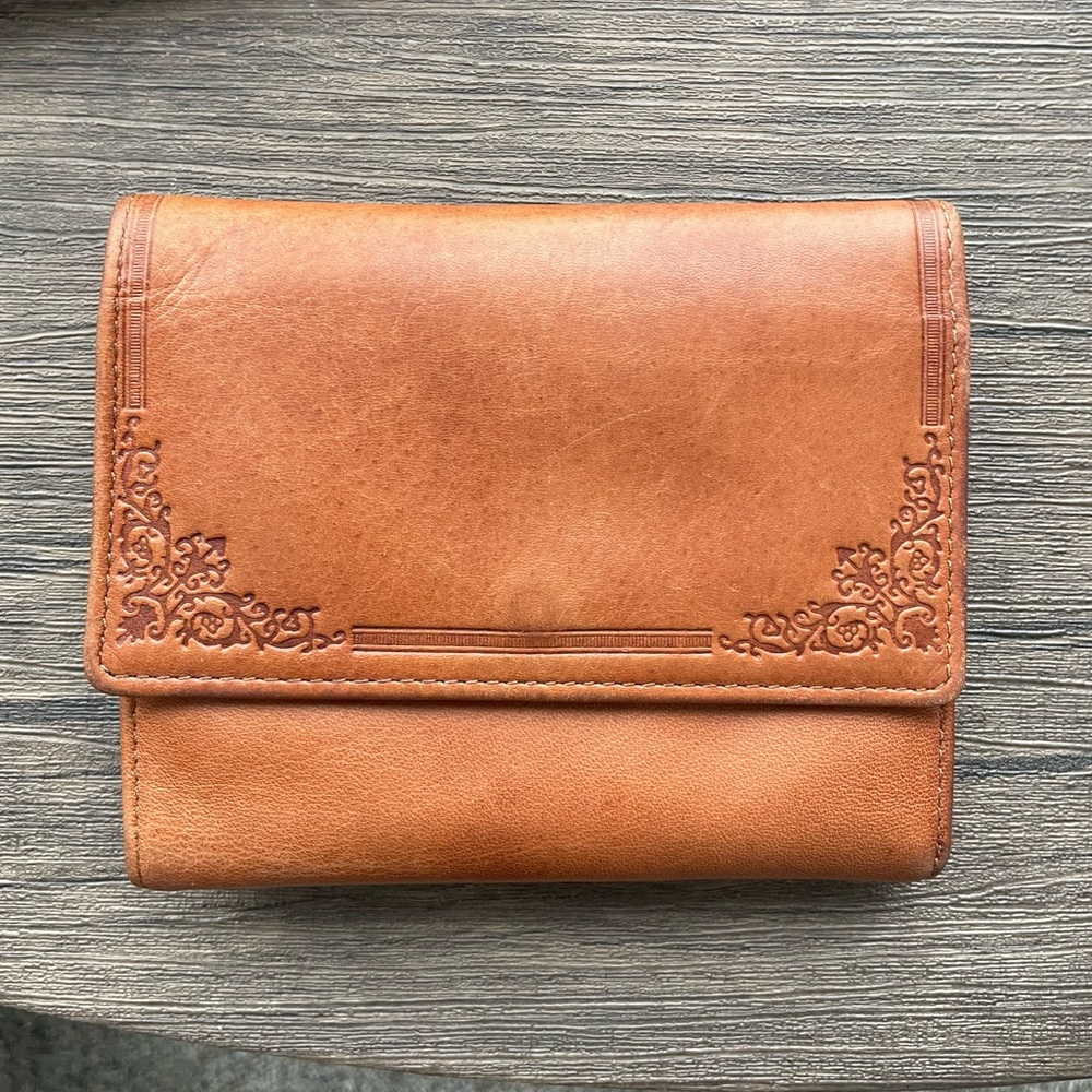 Brown Leather Trifold Wallet with Coin Pouch